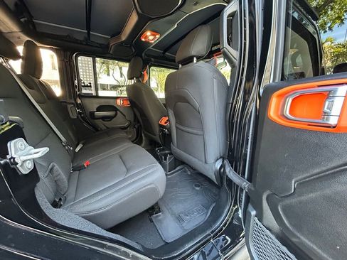 Certified 2022 Jeep Wrangler Unlimited Sport AWD/4WD image 36