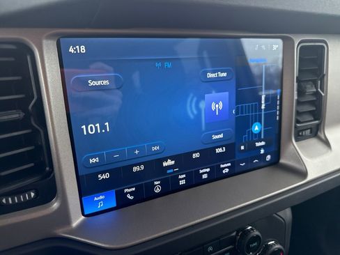 Used 2025 Ford Bronco Outer Banks image 29