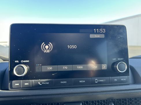 Used 2024 Honda CR-V Sport image 15