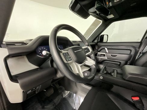 Used 2022 Land Rover Defender 110 X-Dynamic HSE image 15