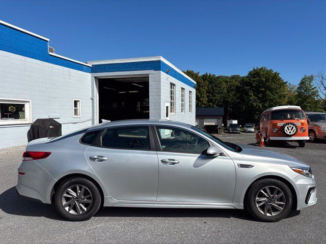 Used 2020 Kia Optima LX FWD image 8