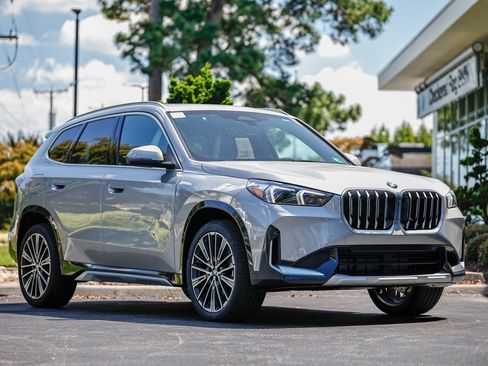 New 2026 BMW X1 xDrive28i w/ Convenience Package image 1