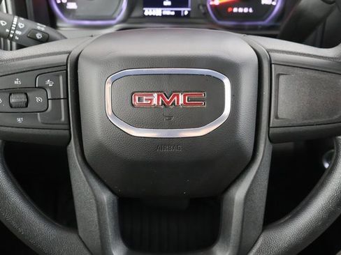 Used 2025 GMC Sierra 2500 Pro w/ Convenience Package image 30