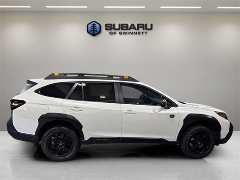 Used 2022 Subaru Outback Wilderness image 6