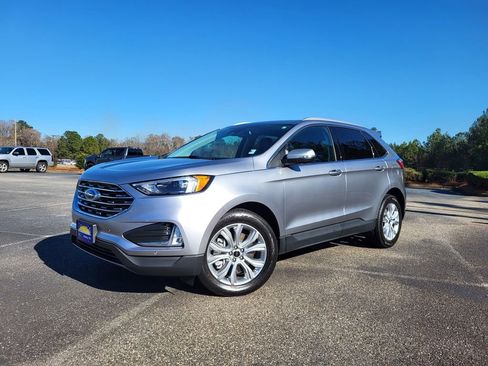 Used 2023 Ford Edge Titanium image 1