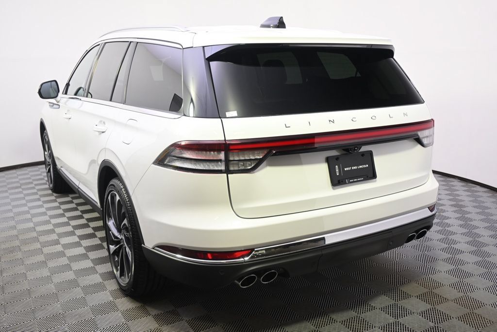 New 2026 Lincoln Aviator Reserve AWD/4WD image 4