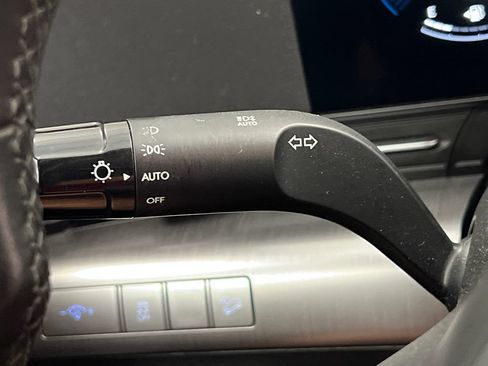 Used 2024 Hyundai Kona SEL FWD image 49