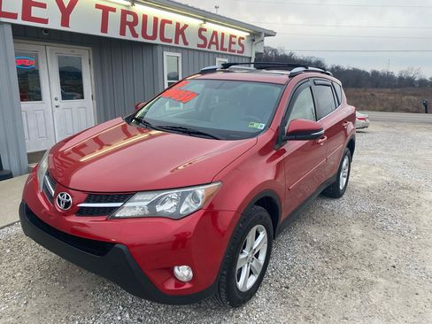 Used 2013 Toyota RAV4 XLE AWD/4WD image 3