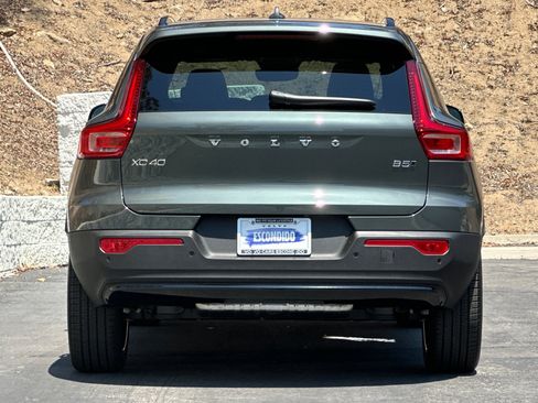 New 2026 Volvo XC40 B5 Ultra AWD/4WD image 5