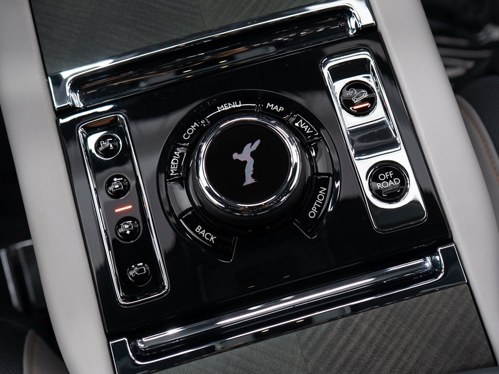 Certified 2023 Rolls-Royce Cullinan w/ Dark Exterior Package AWD/4WD image 41