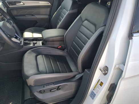 Used 2021 Volkswagen Atlas Cross Sport SEL Premium R-Line AWD/4WD image 21