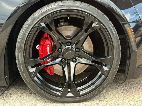 Used 2016 Chevrolet Camaro SS RWD image 25