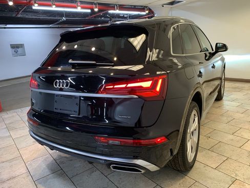 Used 2022 Audi Q5 2.0T Premium Plus w/ Premium Plus Package AWD/4WD image 9