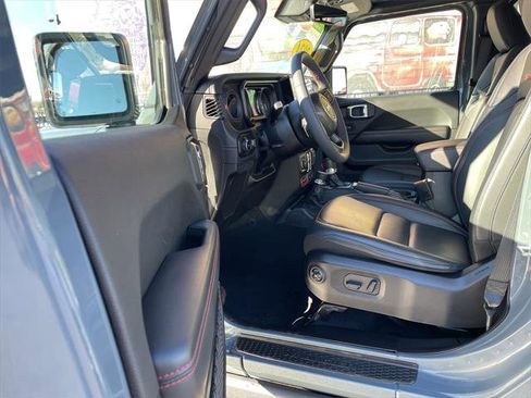 Certified 2024 Jeep Wrangler Unlimited Rubicon image 14