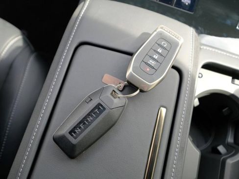 New 2025 INFINITI QX80 Autograph image 33