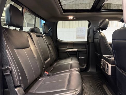 Used 2021 Ford F250 Lariat w/ Tremor Off-Road Package AWD/4WD image 21
