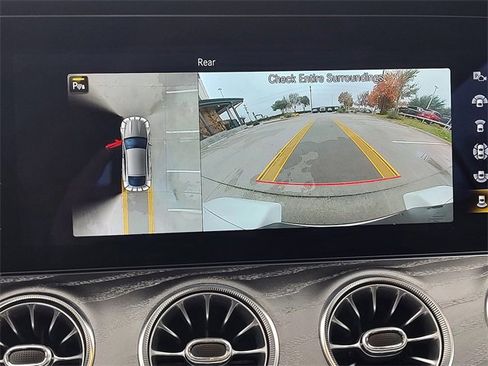 Used 2021 Mercedes-Benz AMG GT 43 image 18