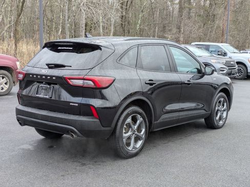 Certified 2025 Ford Escape ST-Line Select image 3