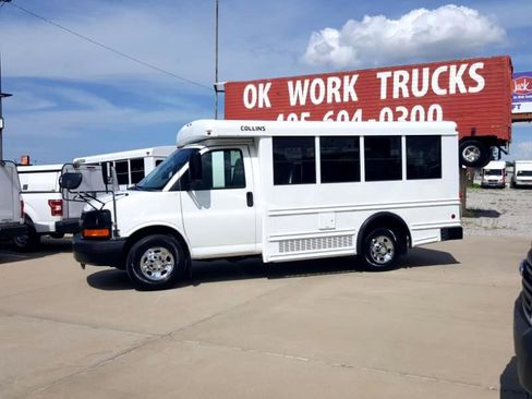 Used 2011 Chevrolet Express 3500 G3500 w/ School Bus Package image 2