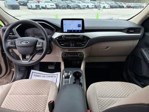 Used 2020 Ford Escape SE FWD image 14