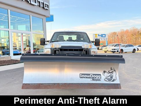 Used 2015 Ford F250 XL w/ Power Equipment Group image 12