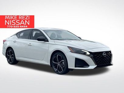 New 2025 Nissan Altima 2.5 SR w/ SR Premium Package