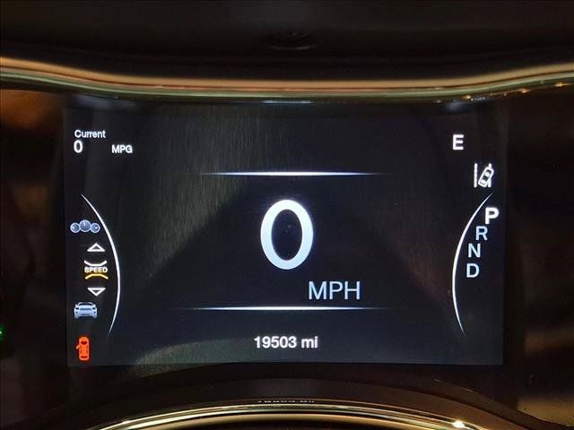 Used 2020 Jeep Grand Cherokee Summit w/ Platinum Series Group AWD/4WD image 19