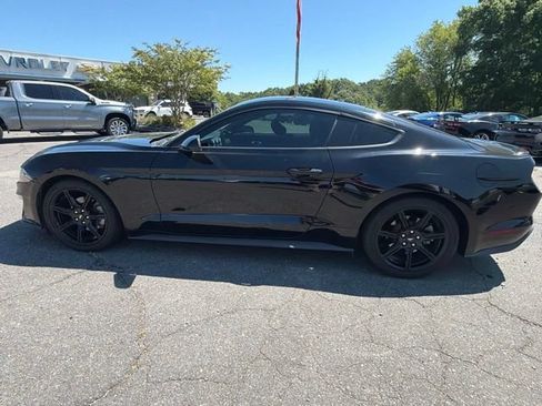 Used 2019 Ford Mustang Coupe w/ Black Accent Package RWD image 5