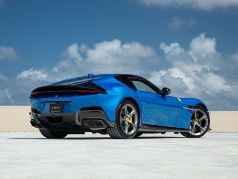 Certified 2025 Ferrari 12Cilindri RWD image 21