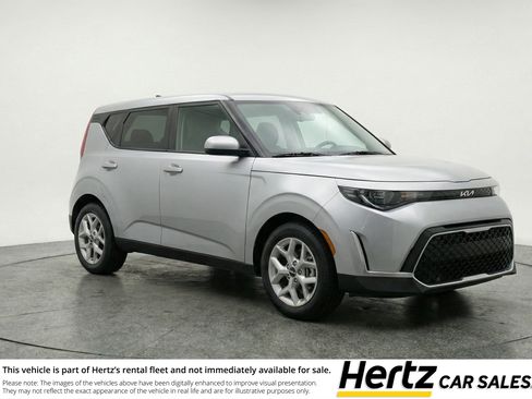 Used 2025 Kia Soul LX w/ LX Technology Package image 1