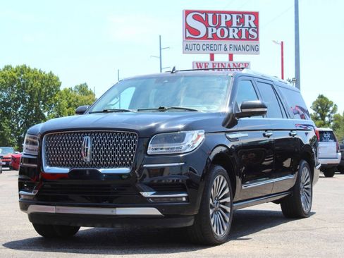 Used 2019 Lincoln Navigator L Reserve AWD/4WD image 7