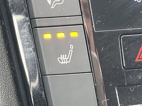 Certified 2025 INFINITI QX50 Luxe image 18