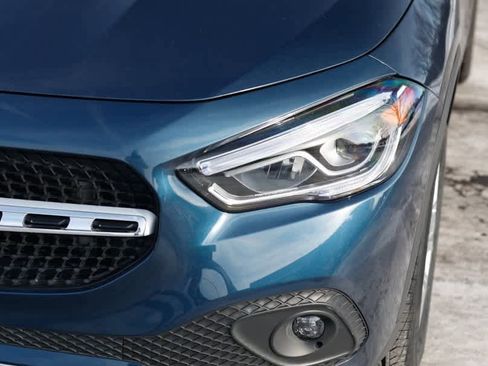 Used 2022 Mercedes-Benz GLA 250 4MATIC image 27