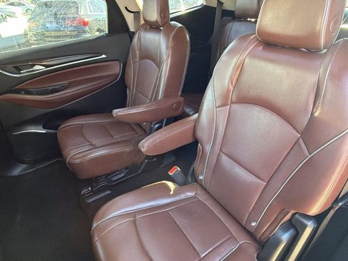 Used 2018 Buick Enclave Avenir w/ Avenir Technology Package image 12