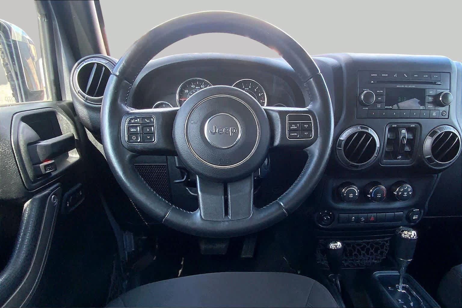 Used 2017 Jeep Wrangler Unlimited Sport w/ Quick Order Package 24S AWD/4WD image 6