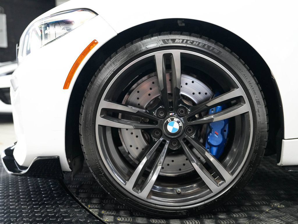 Used 2018 BMW M2 w/ Executive Package RWD image 9