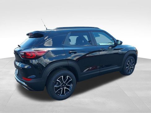 New 2026 Chevrolet TrailBlazer ACTIV w/ Convenience Package FWD image 5