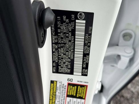 New 2025 Lexus ES 350 Premium image 20