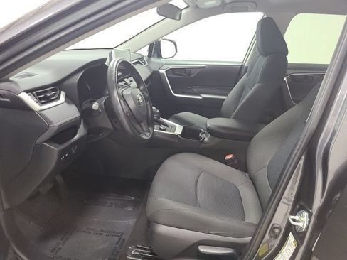 Certified 2023 Toyota RAV4 LE AWD/4WD image 16