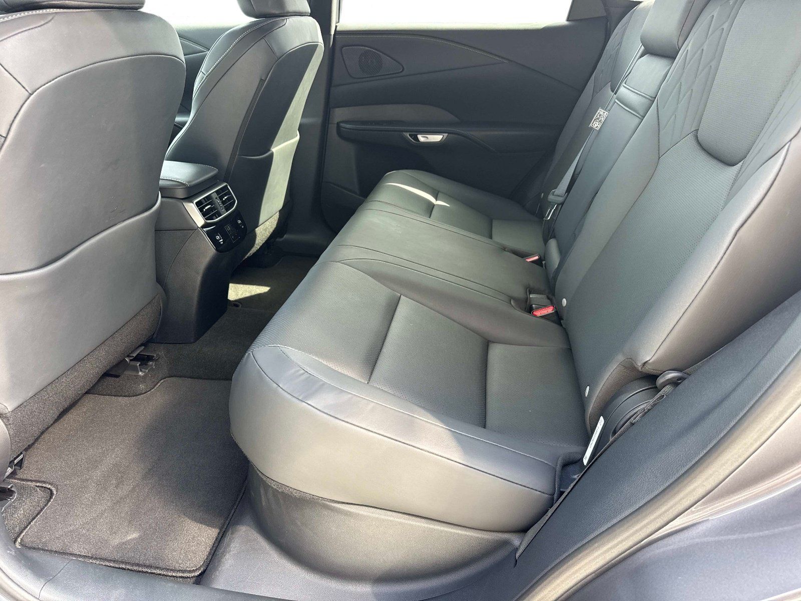 Used 2023 Lexus RX 350 FWD image 15