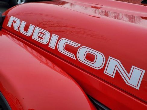 New 2026 Jeep Wrangler Unlimited Rubicon w/ Whitecap Package image 28