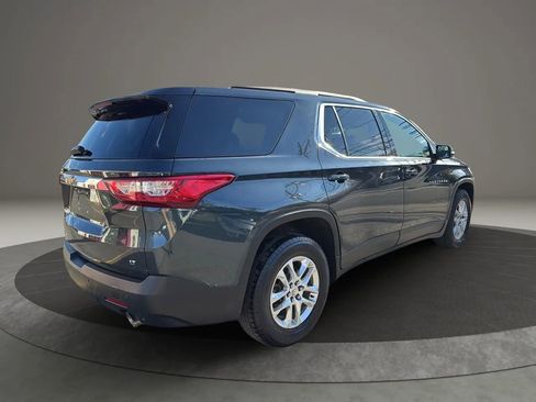 Used 2019 Chevrolet Traverse LT image 5