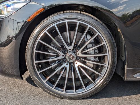 Used 2023 Mercedes-Benz S 500 4MATIC image 13