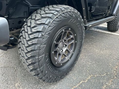 Used 2023 Jeep Wrangler Unlimited Sport AWD/4WD image 8