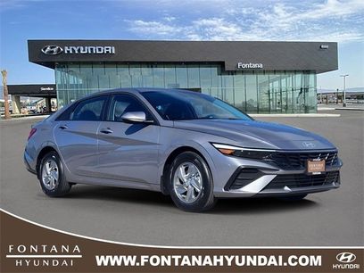 New 2026 Hyundai Elantra SE