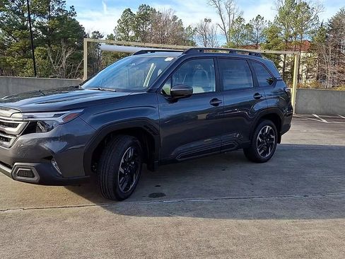 New 2025 Subaru Forester Limited image 4