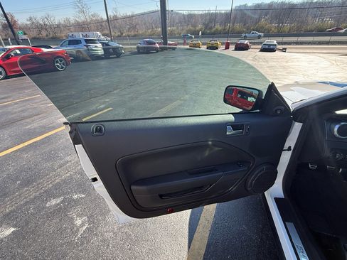 Used 2007 Ford Mustang Shelby GT500 image 13