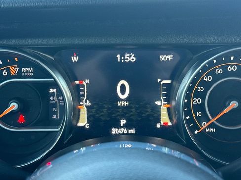 Used 2022 Jeep Gladiator Overland image 24
