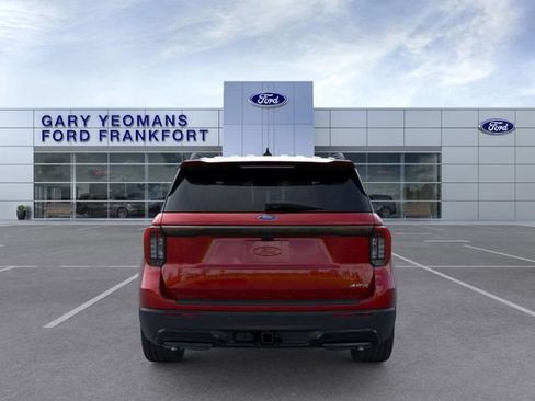 New 2026 Ford Explorer ST-Line w/ ST-Line Street Pack image 5