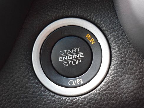 Used 2023 RAM 1500 Big Horn AWD/4WD image 24